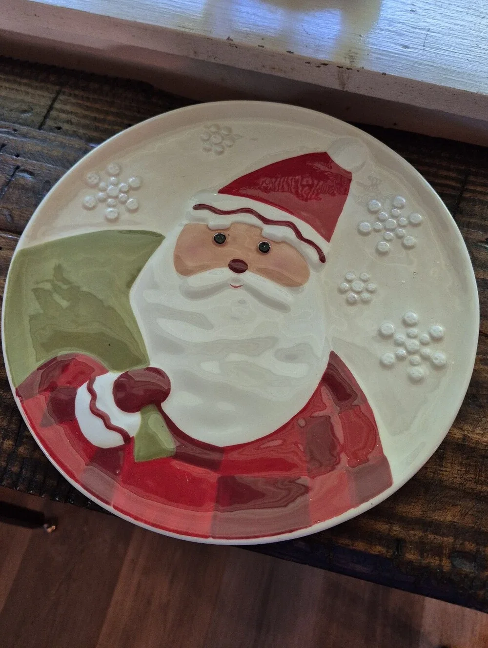 ❤️‍🔥 Vintage Hallmark 3D Santa Embossed Christmas Platter Tray Cermaic Pottery